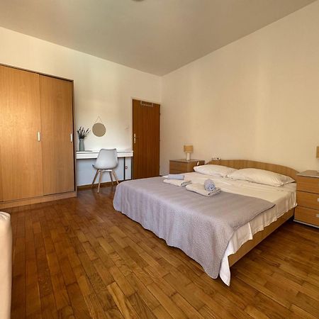 Aurelis Apartments Πόρετς Εξωτερικό φωτογραφία
